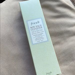 Fresh Soy Face Cleanser (New in Box)